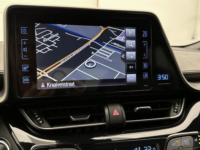 Toyota C-HR 1.8 Hybrid Executive | Navigatie | Parkeersensoren voor+achter | Stoelverwarming |