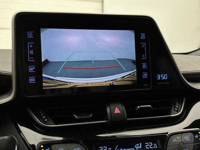 Toyota C-HR 1.8 Hybrid Executive | Navigatie | Parkeersensoren voor+achter | Stoelverwarming |