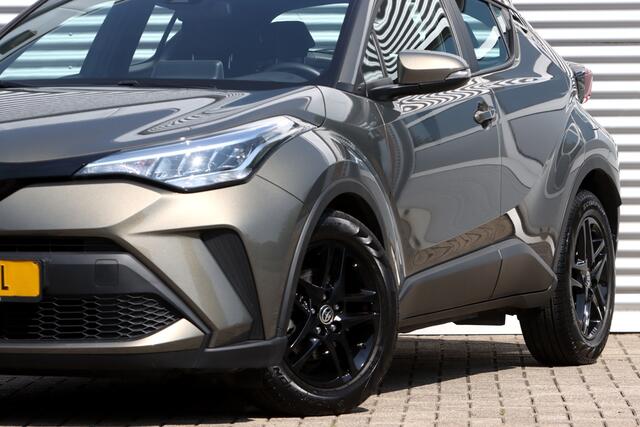 Toyota C-HR 1.8 Hybrid Active Navi / Camera / CarPlay