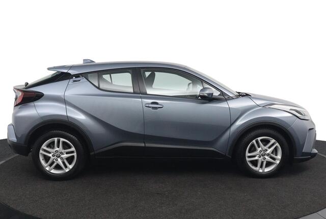 Toyota C-HR 1.8 Hybrid Active | Navigatie | Trekhaak | Adaptieve Cruise Control | Climate Control | Keyless Start | All season Banden |