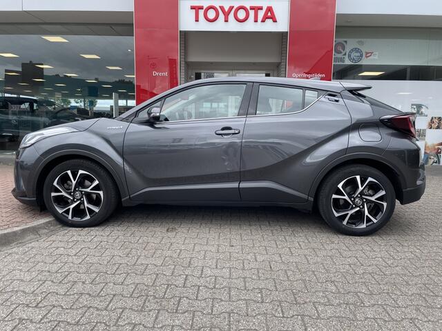 Toyota C-HR 2.0 Hybrid Dynamic | Navi | Afneembare Trekhaak | Apple CarPlay
