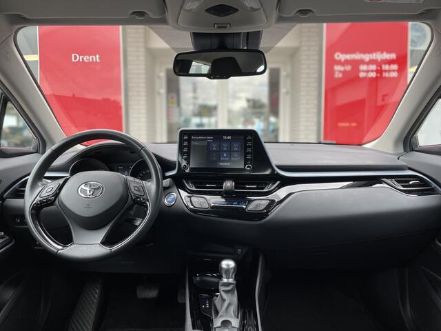 Toyota C-HR 2.0 Hybrid Dynamic | Navi | Afneembare Trekhaak | Apple CarPlay