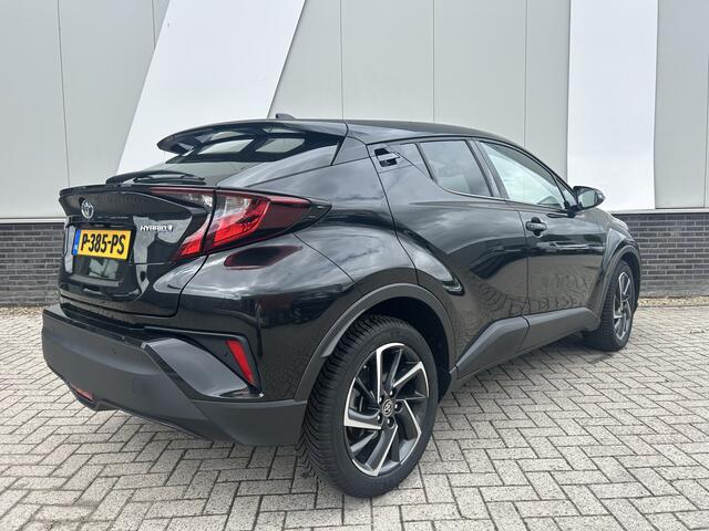 Toyota C-HR 1.8 Hybrid Dynamic | Apple Carplay - Android Auto