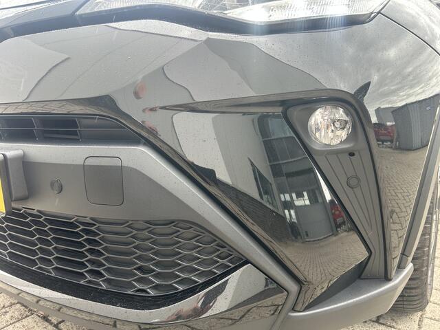 Toyota C-HR 1.8 Hybrid Dynamic | Apple Carplay - Android Auto