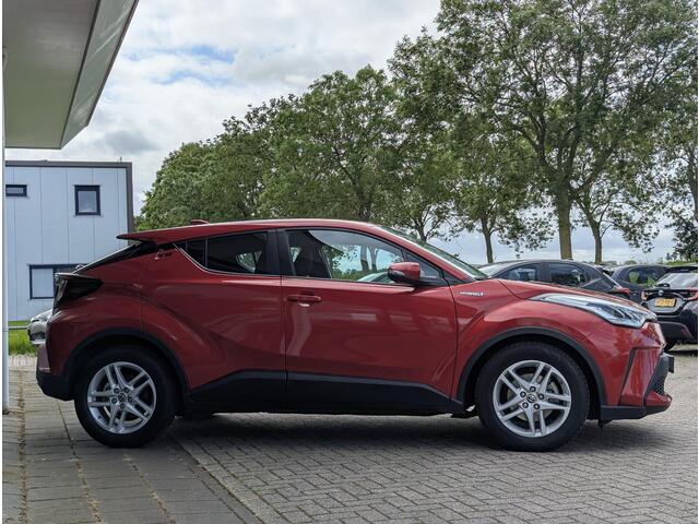 Toyota C-HR 1.8 Hybrid Active | Afn. trekhaak | Camera | Led | Adapt. cruise | Facelift model