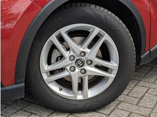 toyota-c-hr-1.8-hybrid-active--afn