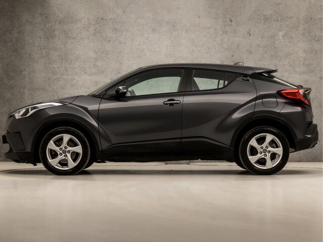Toyota C-HR 1.2 Design (NAVIGATIE, CAMERA, XENON, SPORTSTOELEN, LANE ASSIST, ZWART HEMEL, BOTS HERKENNING, BLUETOOTH, CRUISE CONTROL, CLIMATE CONTROL, NIEUWSTAAT)