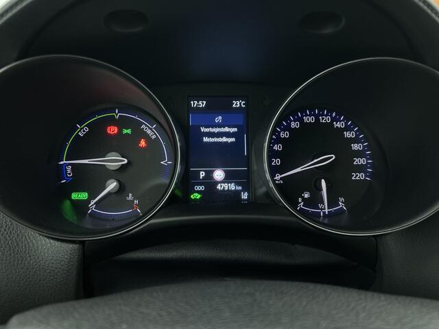 Toyota C-HR 1.8 Hybrid Active | Climate Control | Camera | DAB | Smart Key |