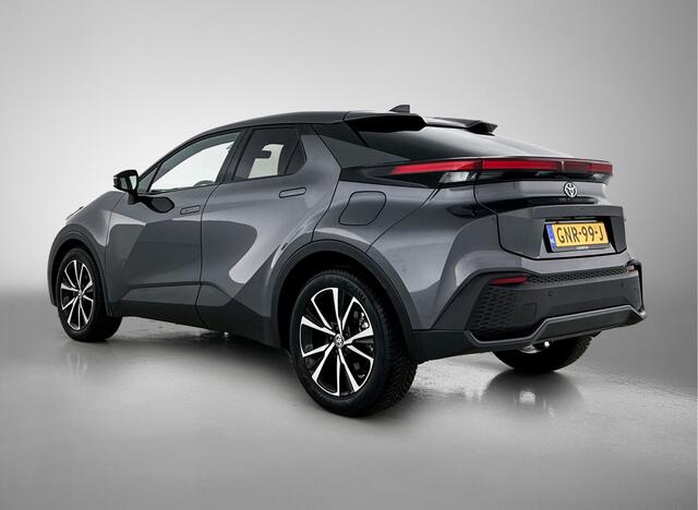 Toyota C-HR 1.8 Hybrid 140 Dynamic | CarPlay/Android Auto | Camera | LM Velgen |
