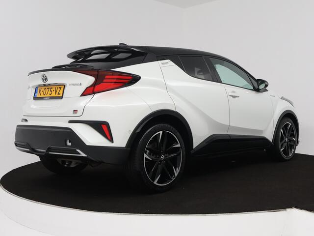 Toyota C-HR 2.0 Hybrid GR-Sport | Navigatie | JBL | PDC |