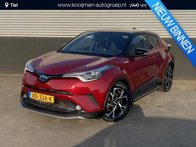 Toyota C-HR 1.8 Hybrid Style Bi-Tone CVT-automaat 1E eigenaar dealer onderhouden incl: Dodehoek detectie, Trekhaak Afneembare kogel, keyless, adaptieve cruise control, navigatie, achteruitrij camera, parkeersensoren, treeplanken,
