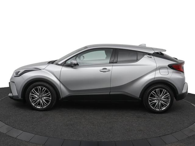 Toyota C-HR 2.0 Hybrid Executive | Dodehoek detectie | Parkeersensoren | Afneembare trekhaak |