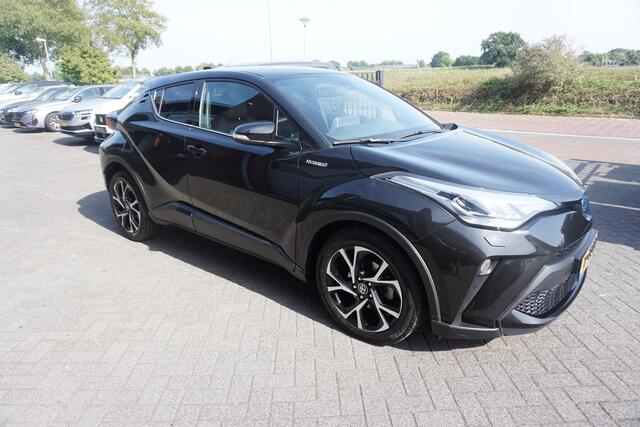 Toyota C-HR 1.8 HYBRID BUSINESS PLUS DEALER ONDERHOUDEN ANDROID-APPLECARPLAY(NAVI) CAMERA STOEL+STUUR+VOORRUITVERWARMING 18INCH KEYLESS LED KEYLESS CLIMA CRUISE ENZ...