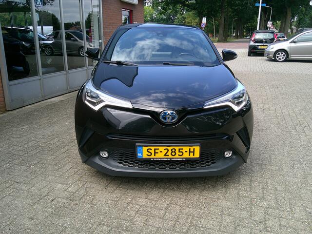 Toyota C-HR 1.8 Hybrid Executive