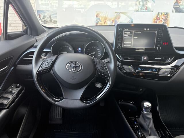 Toyota C-HR 2.0 Hybrid Bi-Tone | All-season banden | Premium Pack | Stuur +