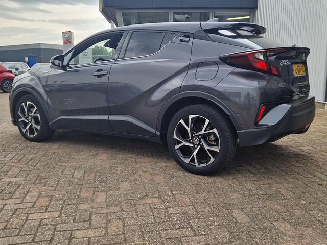 Toyota C-HR 1.8 Hybrid Business Plus