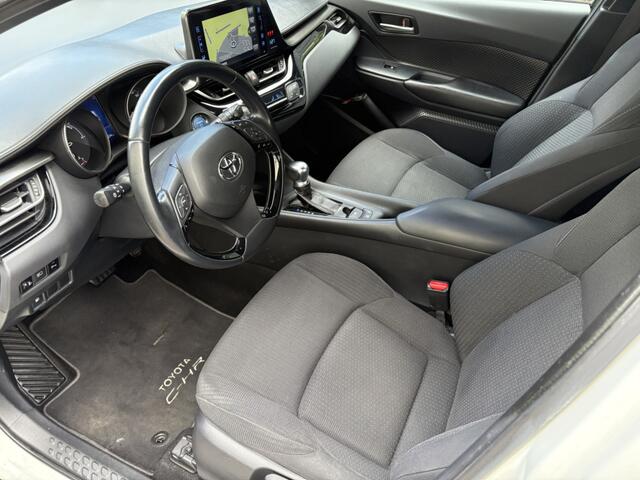Toyota C-HR 1.8 Hybrid Style / AUTOMAAT / NAVI / CRUISE / 156dkm!