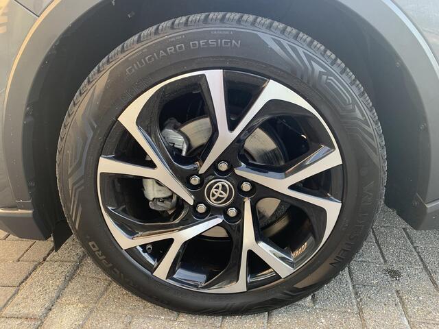 Toyota C-HR 1.8 Hybrid Style