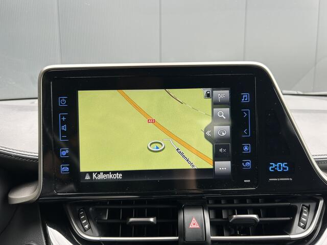Toyota C-HR 1.8 Hybrid Dynamic CAMERA NAVI ADAP CRUISE ECC TREKHAAK LMV