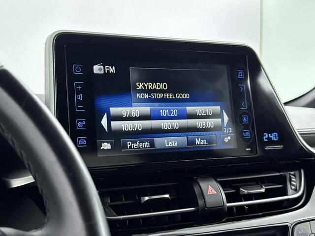 Toyota C-HR 1.8 Hybrid Bi-Tone