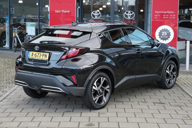 Toyota C-HR 2.0 Hybid 184PK Dynamic Automaat | Apple CarPlay / Android Auto