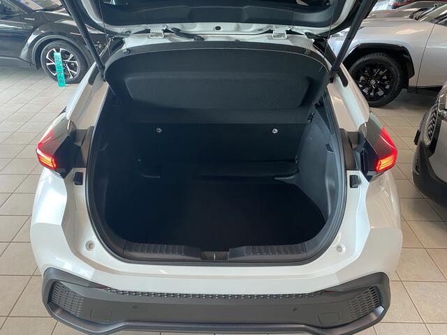 Toyota C-HR 1.8 Hybrid 140 First Edition | 360 graden camera |