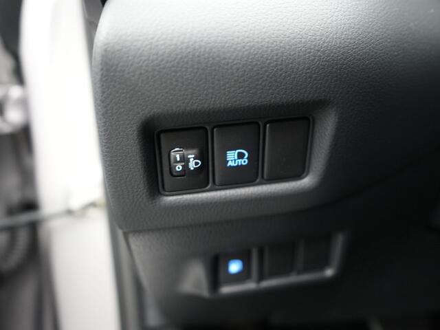 Toyota C-HR 1.8 Hybrid First Edition Binnen 17-9