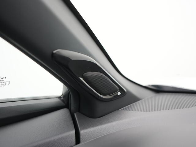 Toyota C-HR 1.8 Hybrid First Edition Binnen 17-9