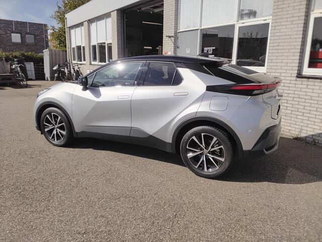 Toyota C-HR 1.8 Hybrid 140 Dynamic blindspot elektrischeachterklep