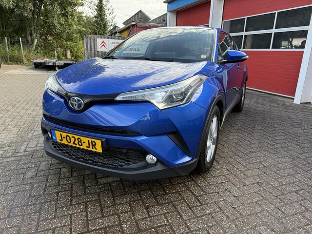 Toyota C-HR 1.8 Hybrid Dynamic | Navigatie | THR |