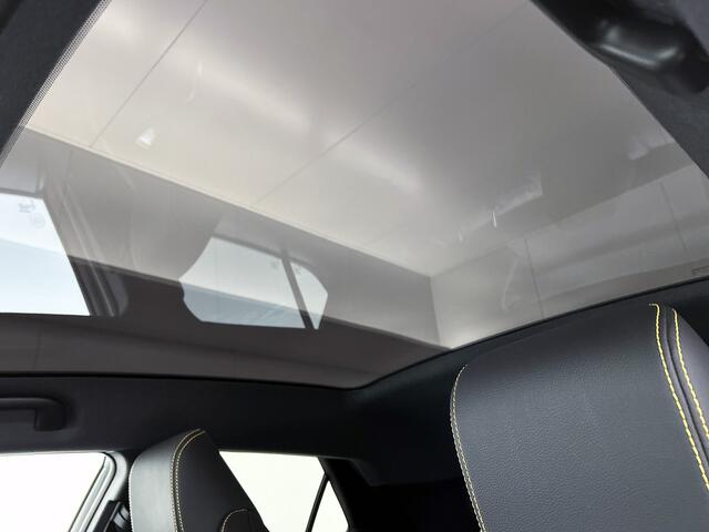 Toyota C-HR 2.0 Plug-in Hybrid 220 Première Edition | Panorama dak | Lederen bekleding | Stoel en stuurverwarming |