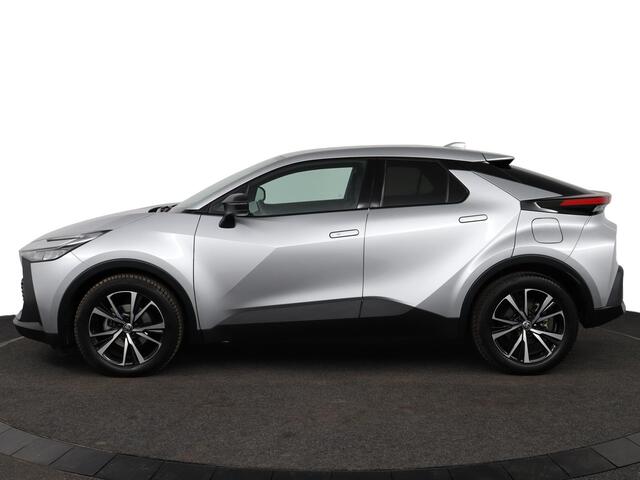 Toyota C-HR 1.8 Hybrid 140 Dynamic | Navigatie | Parkeer sensoren |