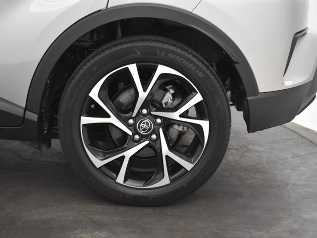 Toyota C-HR 1.8 Hybrid Dynamic | Stoelverwarming