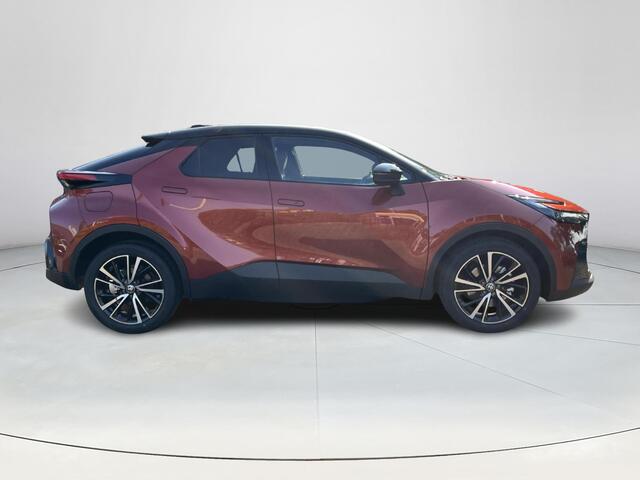 Toyota C-HR 2.0 Plug-in Hybrid 220 Executive | Metal oxide metallic met zwart dak | Nieuw uit voorraad leverbaar |