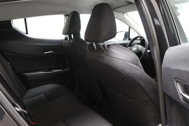 Toyota C-HR 2.0 Hybrid Dynamic | LED | DAB | CAMERA