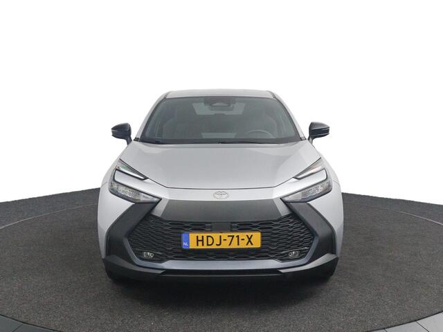 Toyota C-HR 2.0 Plug-in Hybrid 220 Dynamic | Stoelverwarming | Led Verlichting | Plug- in Hybride |