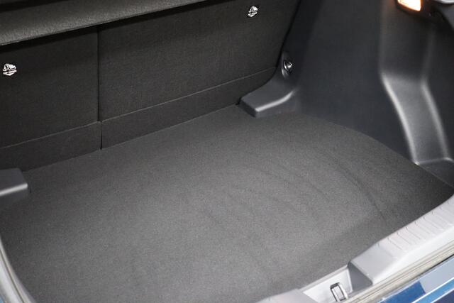 Toyota C-HR Hybrid 140 Style Edition | Bi-tone | Groot Navigatie | Elek. Achterklep | Parkeerhulp | Adaptive-cruise | Camera | Keyless | Dodehoekdetectie | Apple Carplay & Android Auto