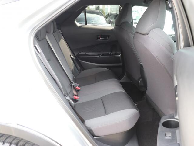 Toyota C-HR 1.8 Hybrid 140 Dynamic I Navi I Keyless I Dodehoekdetectie