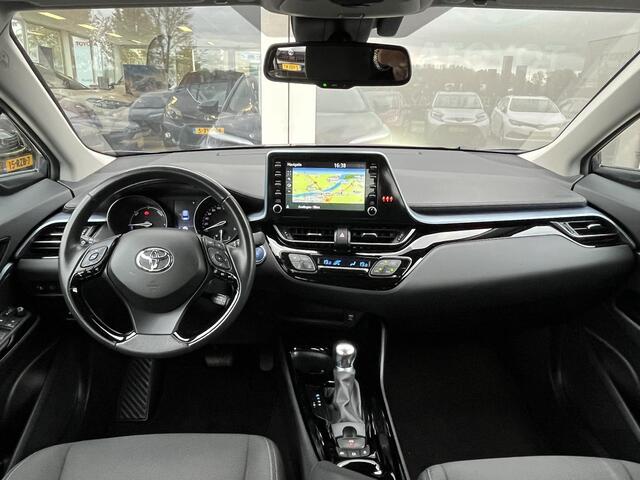 Toyota C-HR 2.0 Hybrid Dynamic | Navi | Apple CarPlay/Android Auto | NL auto | Toyota garantie tot 2030!