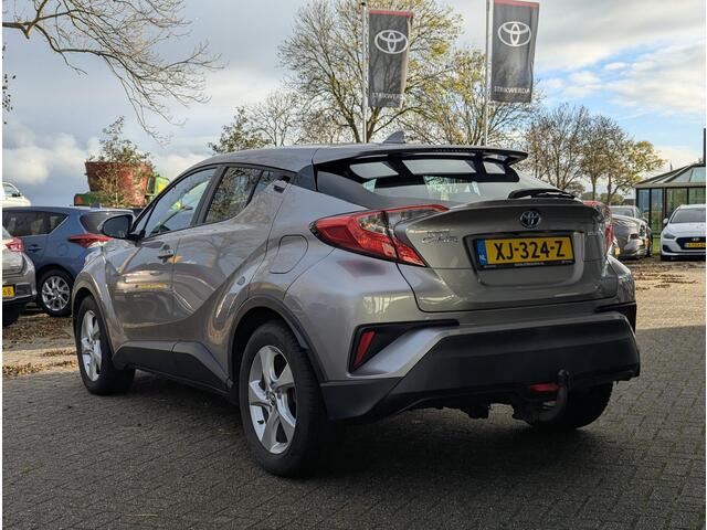 Toyota C-HR 1.8 Hybrid Energy | Afn. Trekhaak | All-season | Navi | Adaptieve cruise | Climate control | Camera