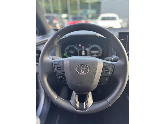 Toyota C-HR 2.0 Plug-in Hybrid 220 Dynamic