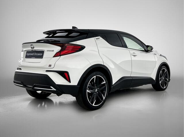 Toyota C-HR 1.8 Hybrid GR-Sport | Sportstoelen | LED | Apple Carplay / Android Auto | Sfeerverlichting | Stoelverwarming |