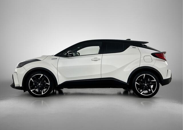 Toyota C-HR 1.8 Hybrid GR-Sport | Sportstoelen | LED | Apple Carplay / Android Auto | Sfeerverlichting | Stoelverwarming |