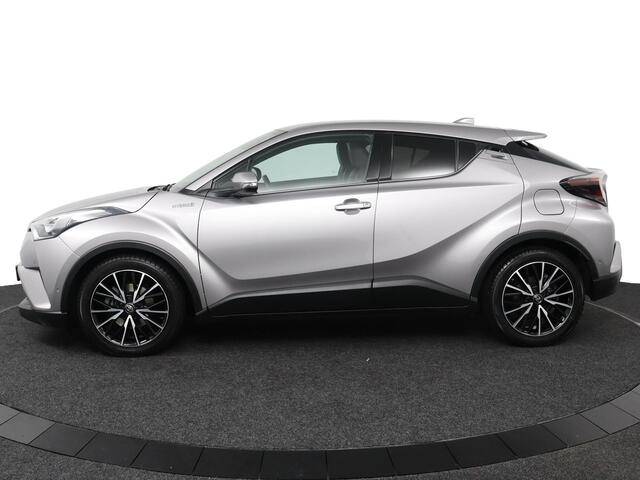 Toyota C-HR 1.8 Hybrid Premium | Trekhaak | Half Leder | Navigatie | parkeer sensoren |