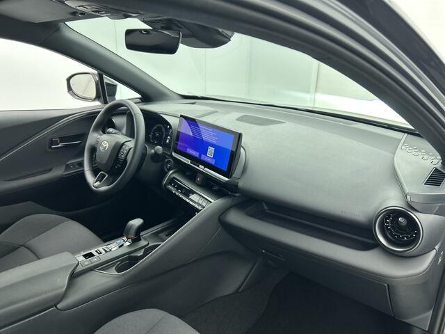 Toyota C-HR 1.8 Hybrid 140 Dynamic | Stoel en stuurverwarming | Achteruitrijcamera |