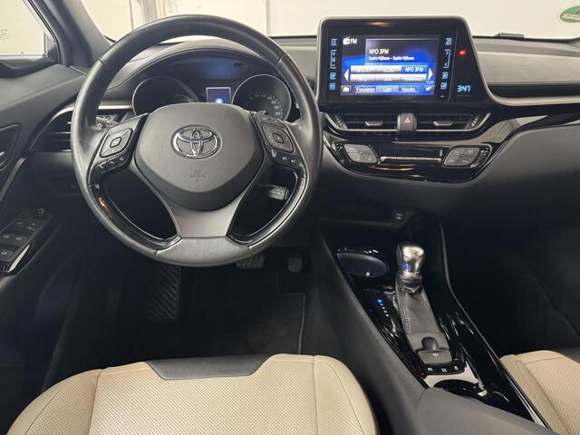 Toyota C-HR 1.8 Hybrid Bi-Tone | Navigatie | Camera | Trekhaak | Stoel + Stuurverwarming |