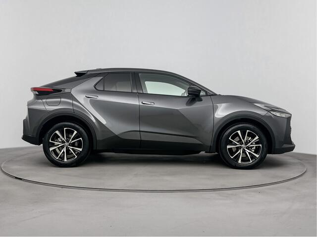 Toyota C-HR 2.0 Plug-in Hybrid 220 Dynamic *Nieuw*