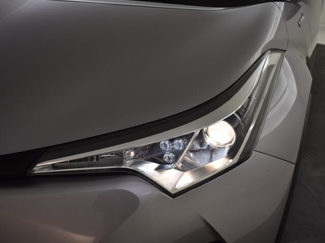 Toyota C-HR 1.8 Hybrid Dynamic | Navigatie | Stoelverwarming