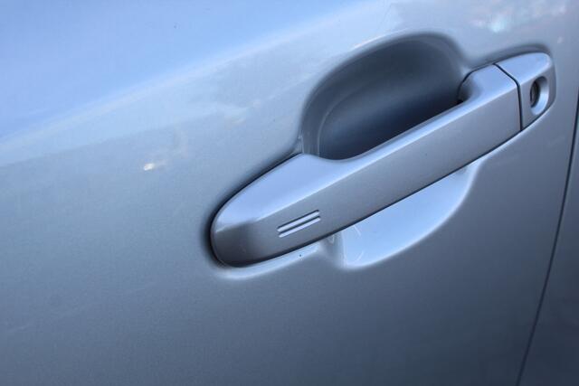 Toyota C-HR 1.8 Hybrid Style | Rijklaar | Blind Spot | Park.sensoren v+a | Stoel-/stuurverw. | Navi | Adap.cruise | Clima