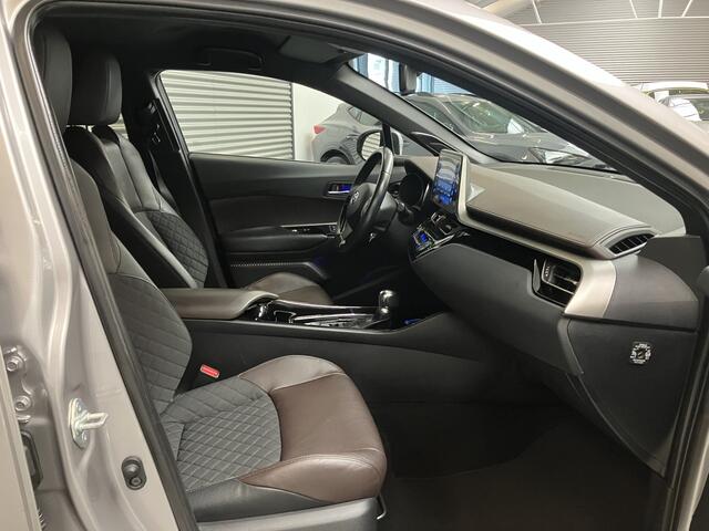Toyota C-HR 1.8 Hybrid EXECUTIVE/LED/PDC/CAM/DODE HOEK/JBL/NAVI/ENZ